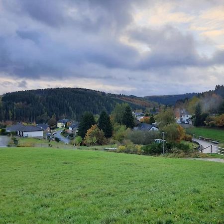 Holzhaus Chalet Nationalpark Eifel Hund Willkommen Hellenthal Exterior foto